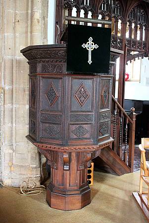Taunton St James  - The Pulpit
